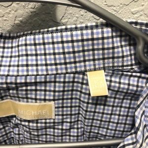 Dress shirt casual button down